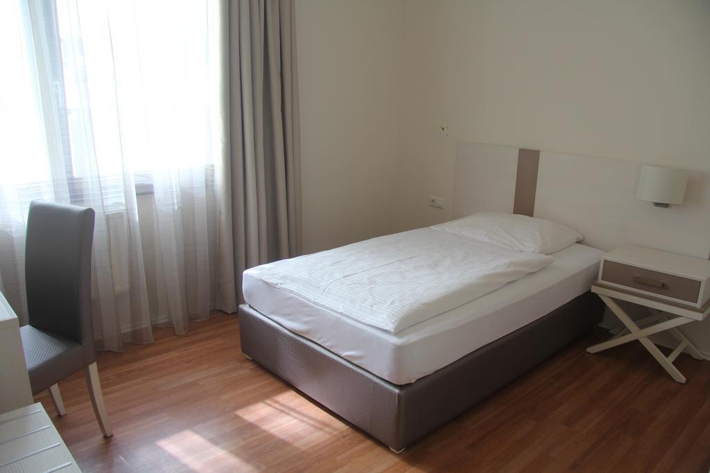 Hotel Centro Stuttgart Eksteriør bilde