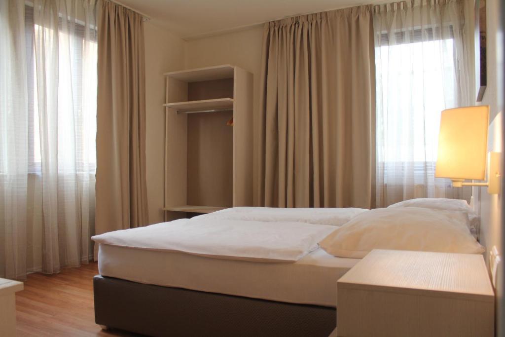Hotel Centro Stuttgart Eksteriør bilde